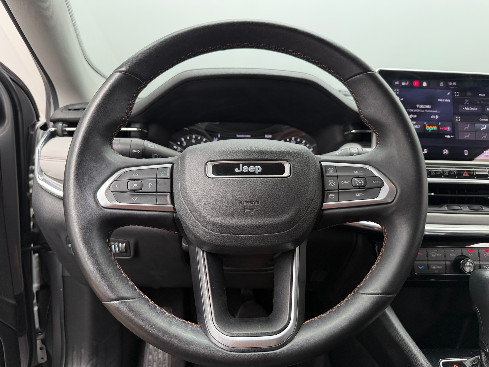 Thumbnail: 2022 Jeep Compass - 4