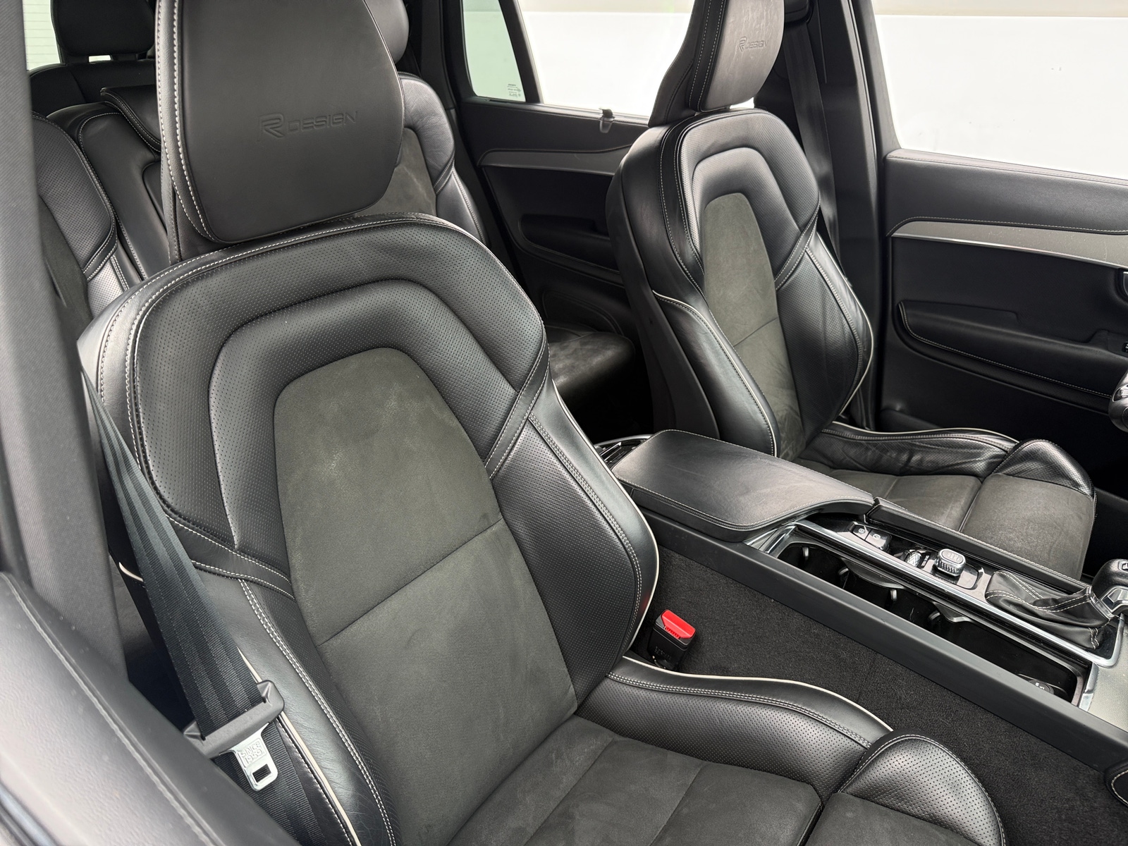 Thumbnail: 2019 Volvo XC90 - 2