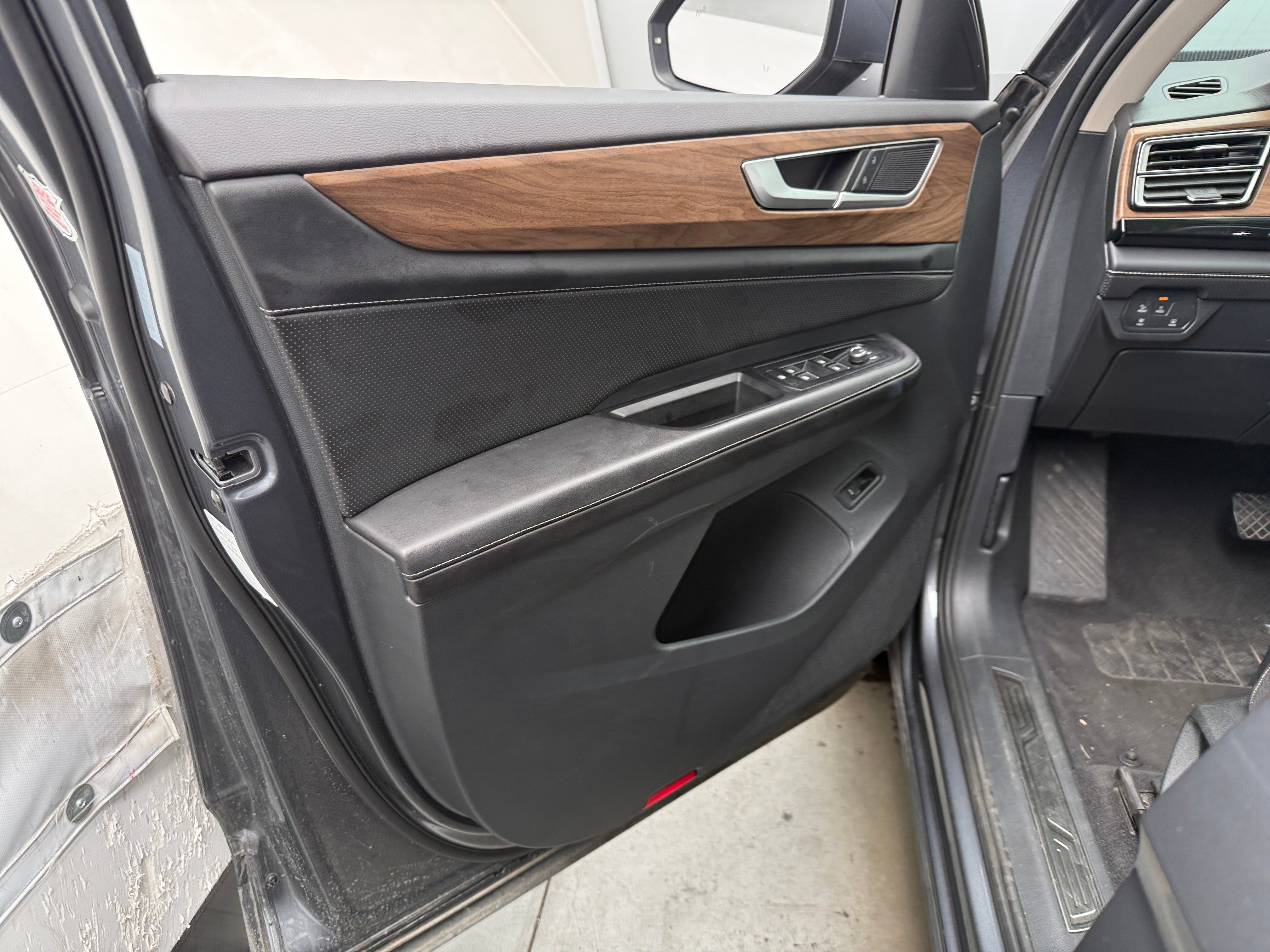 2025 Volkswagen Atlas