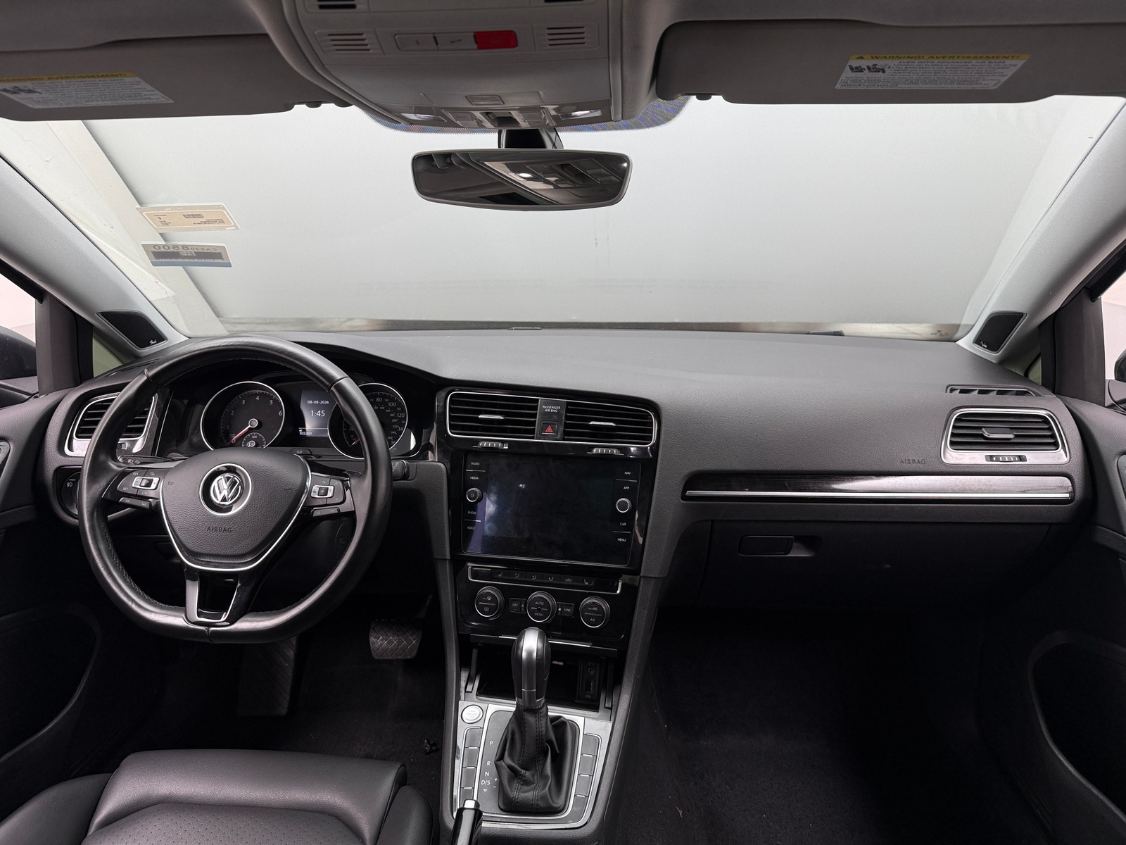 Thumbnail: 2018 Volkswagen e-Golf - 2