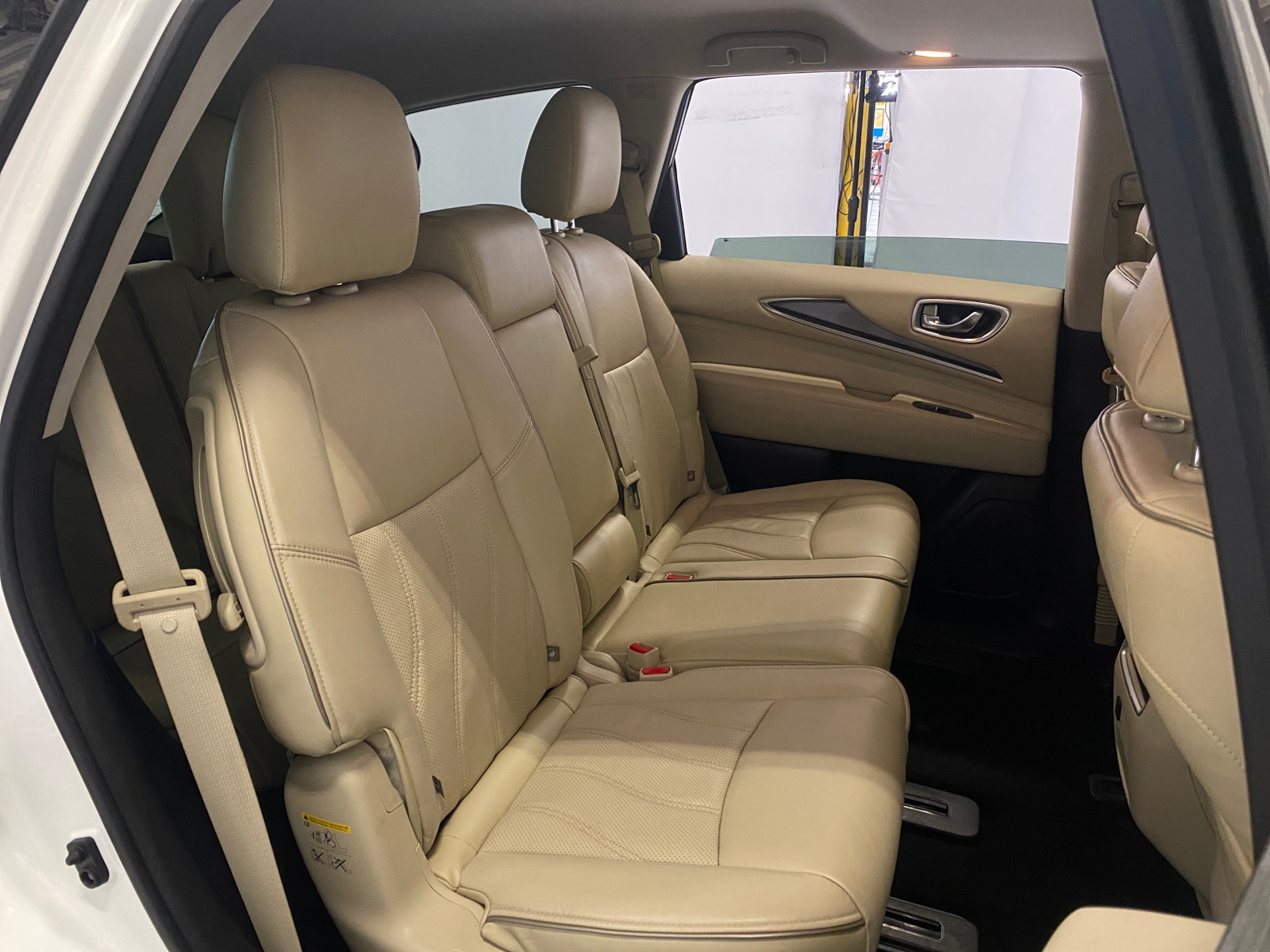 Thumbnail: 2017 INFINITI QX60 - 5