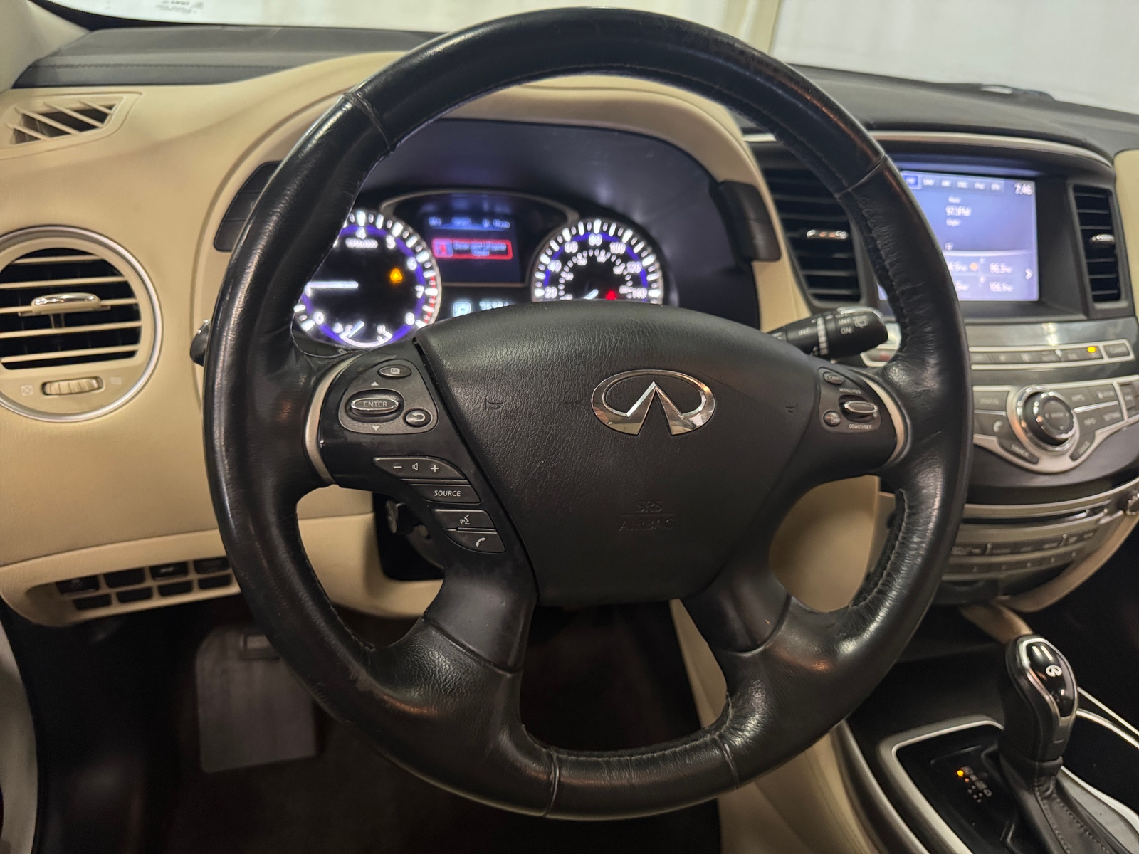 Thumbnail: 2017 INFINITI QX60 - 4