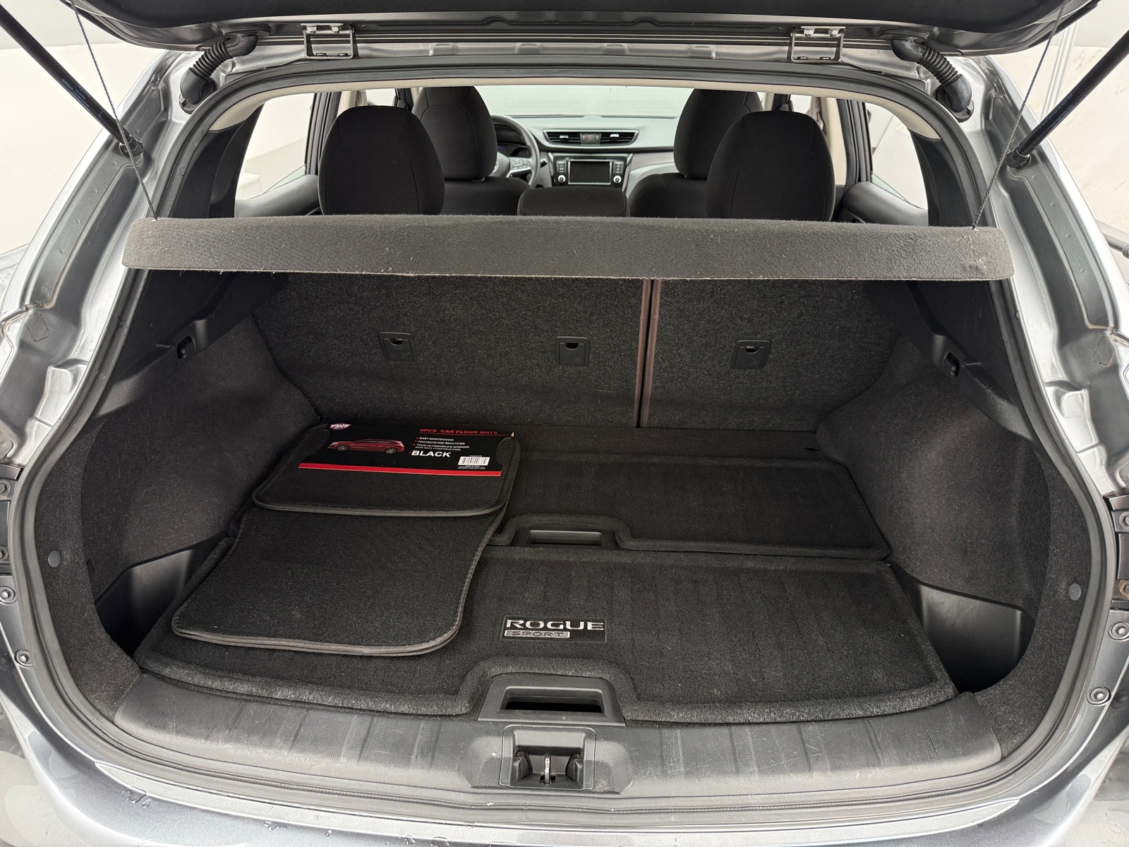 Thumbnail: 2019 Nissan Rogue Sport - 7