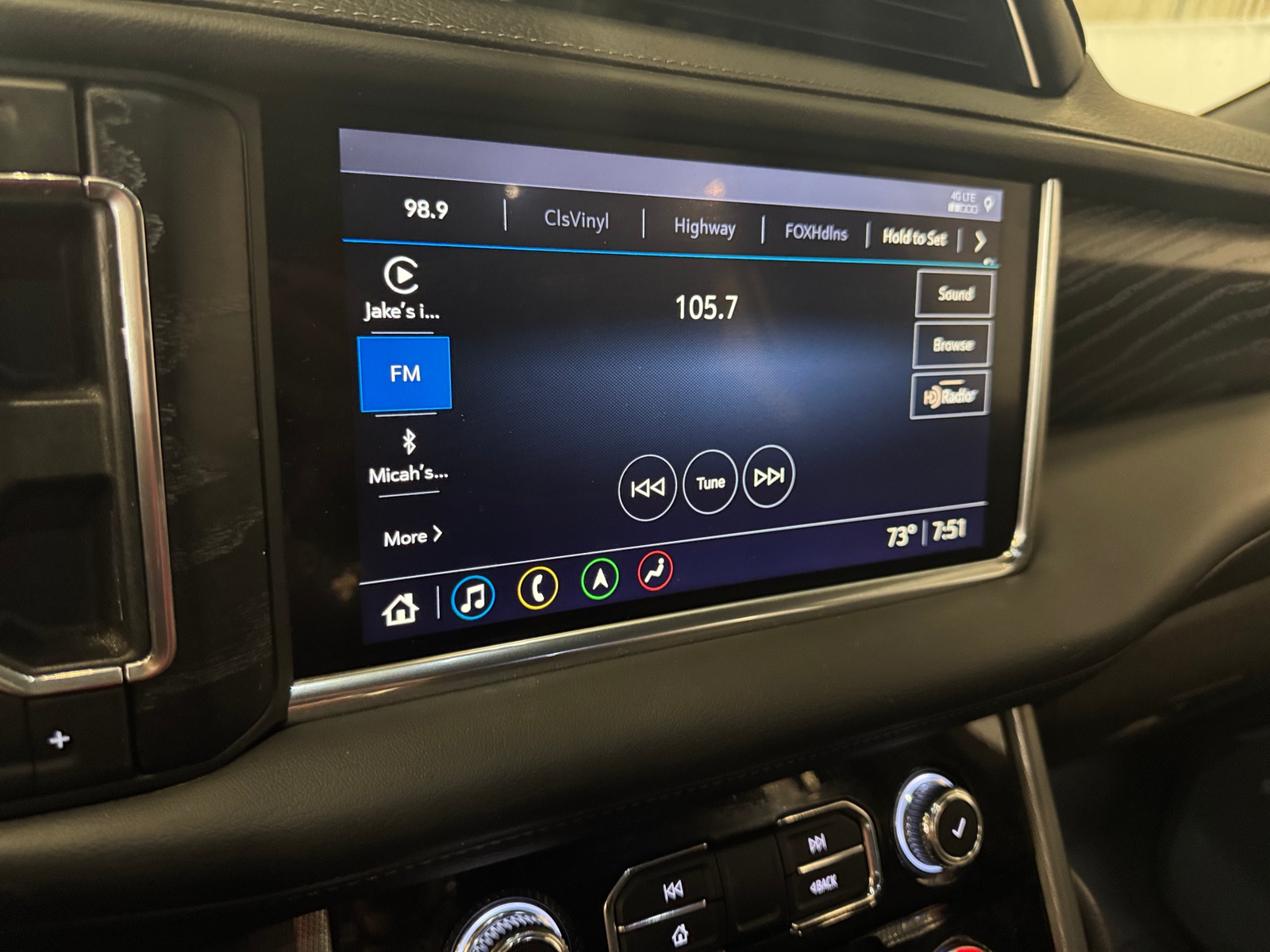 Thumbnail: 2021 GMC Yukon - 3