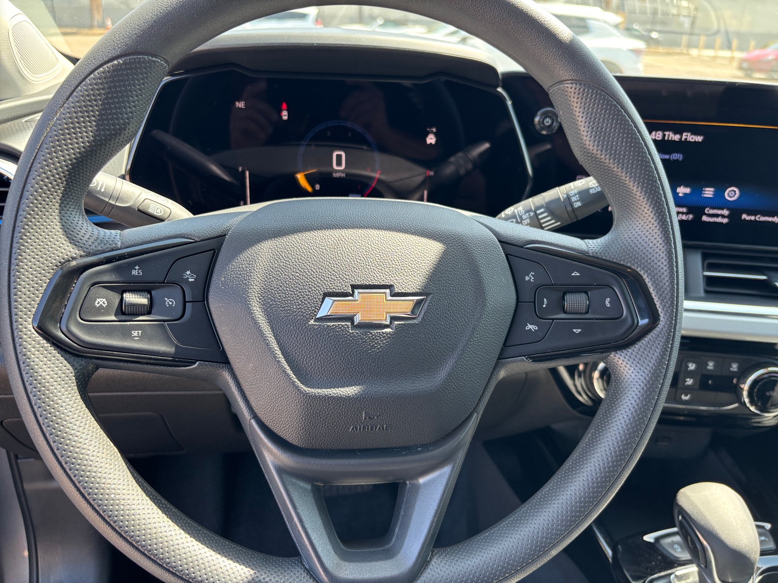 Thumbnail: 2025 Chevrolet Trax - 5