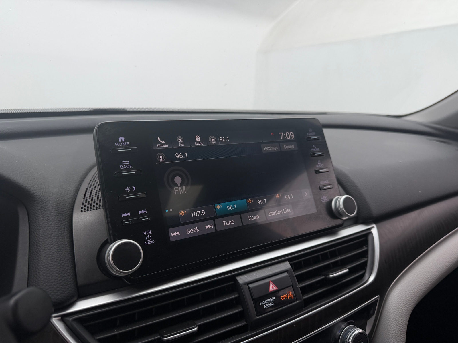 Thumbnail: 2019 Honda Accord - 4