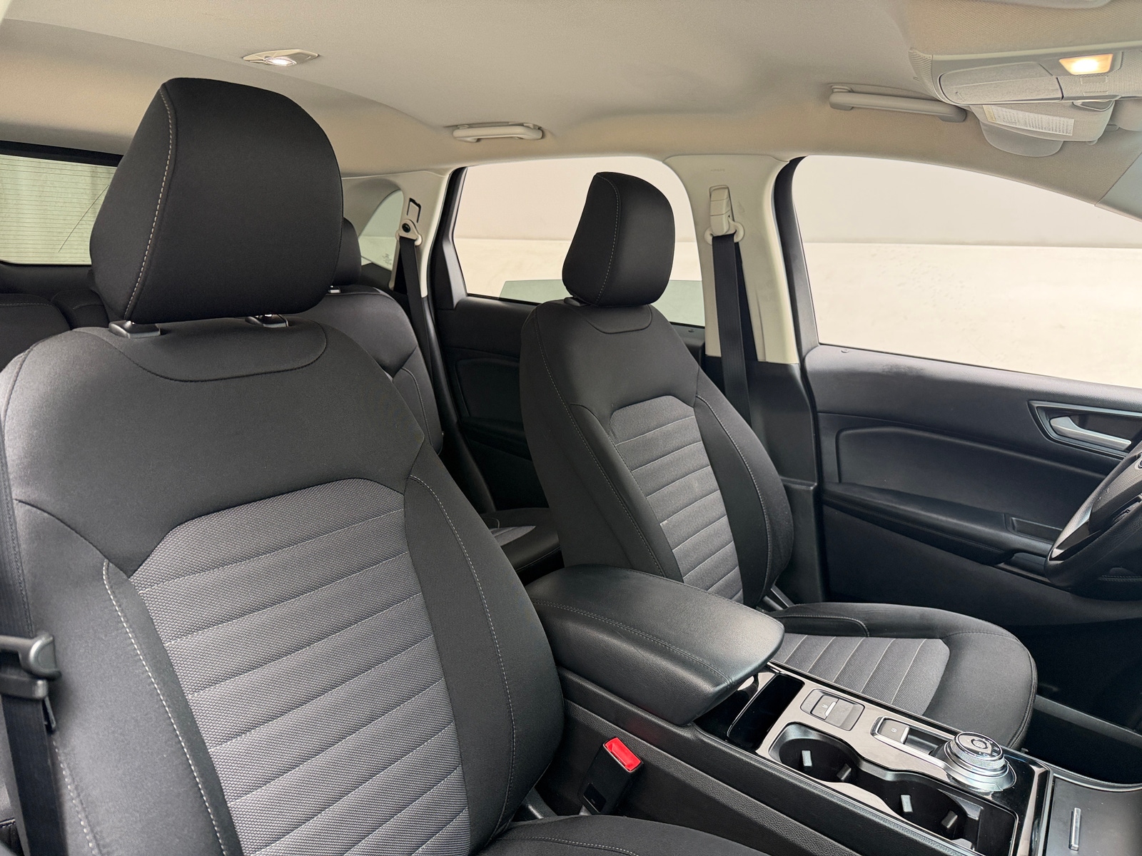 Thumbnail: 2020 Ford Edge - 2