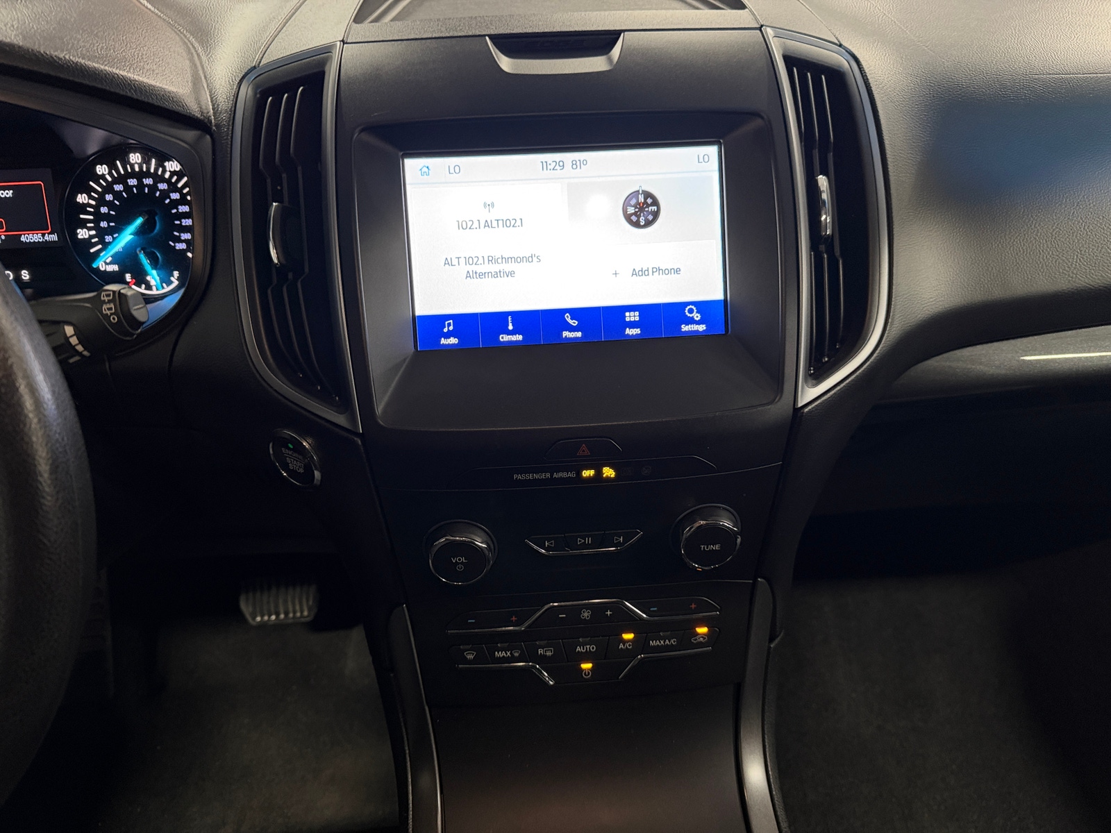 Thumbnail: 2020 Ford Edge - 4