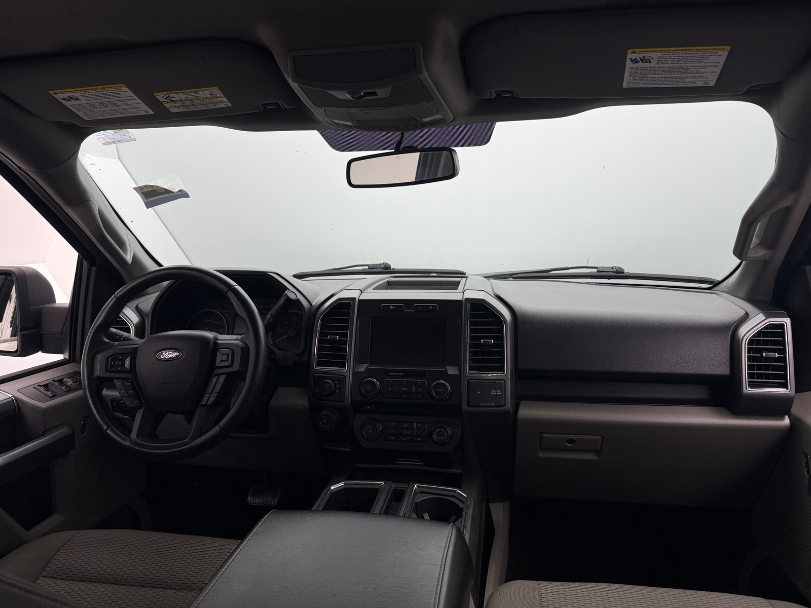 Thumbnail: 2018 Ford Econoline - 3