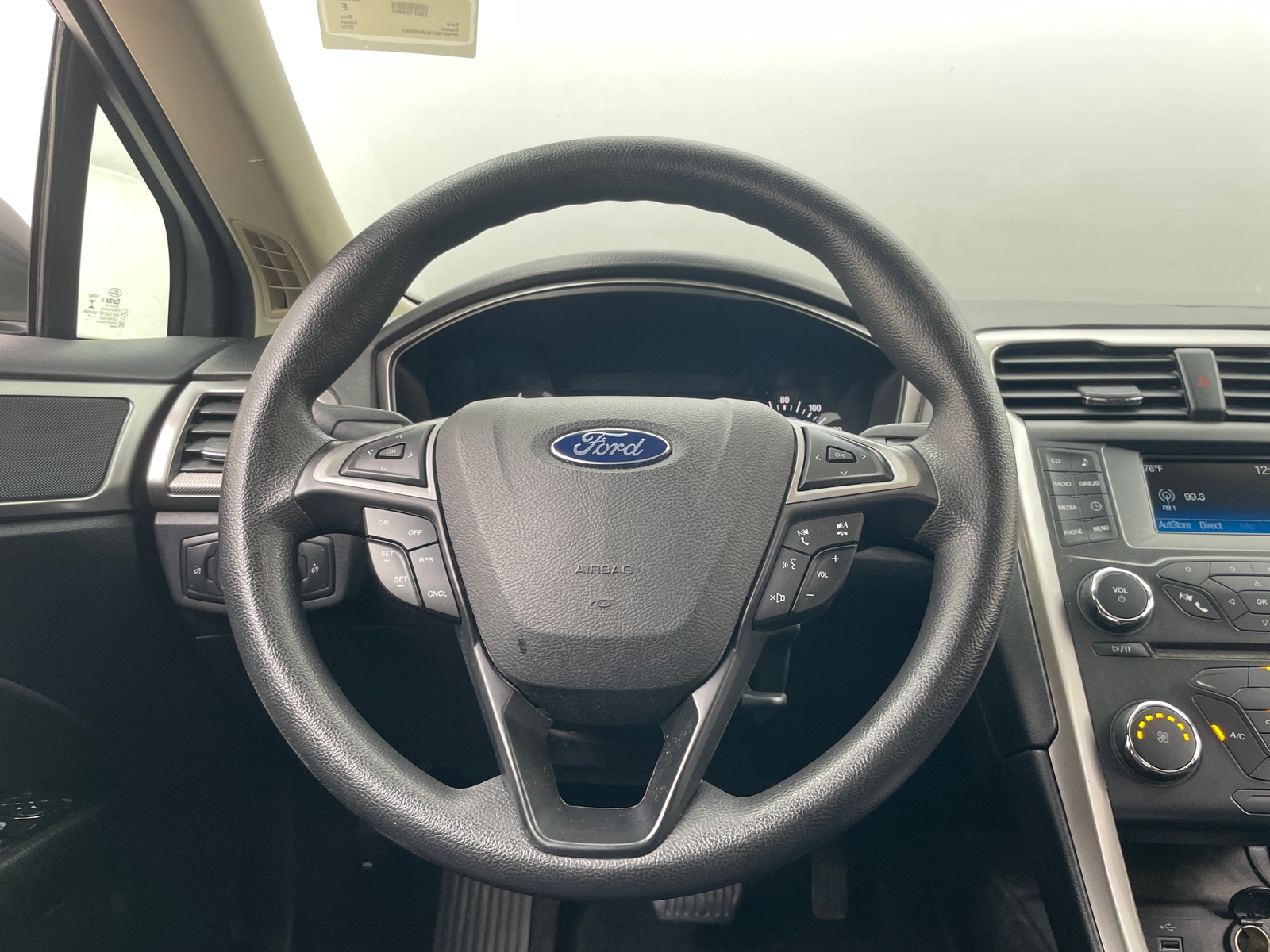 Thumbnail: 2017 Ford Fusion - 5