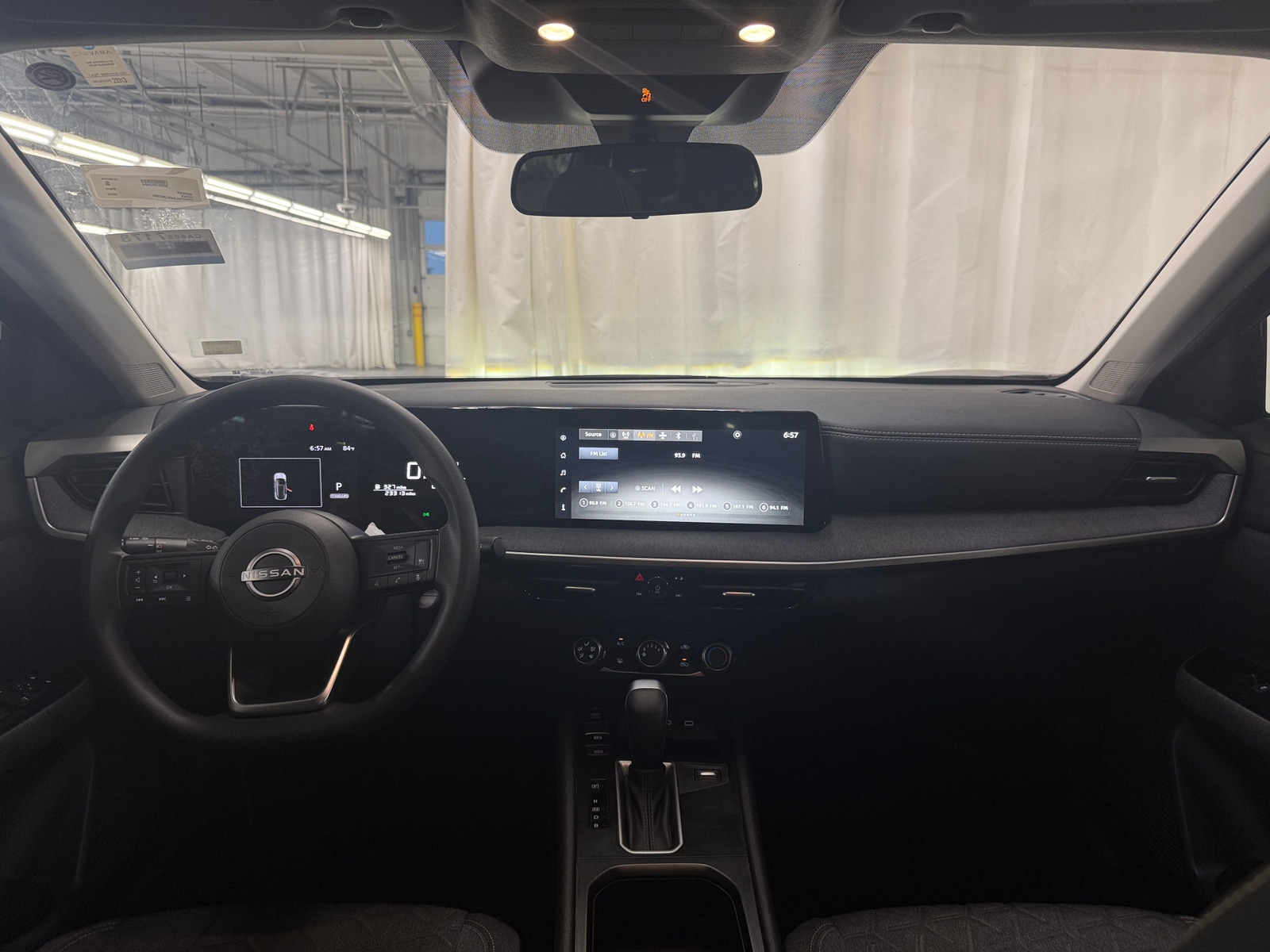Thumbnail: 2025 Nissan Kicks - 3