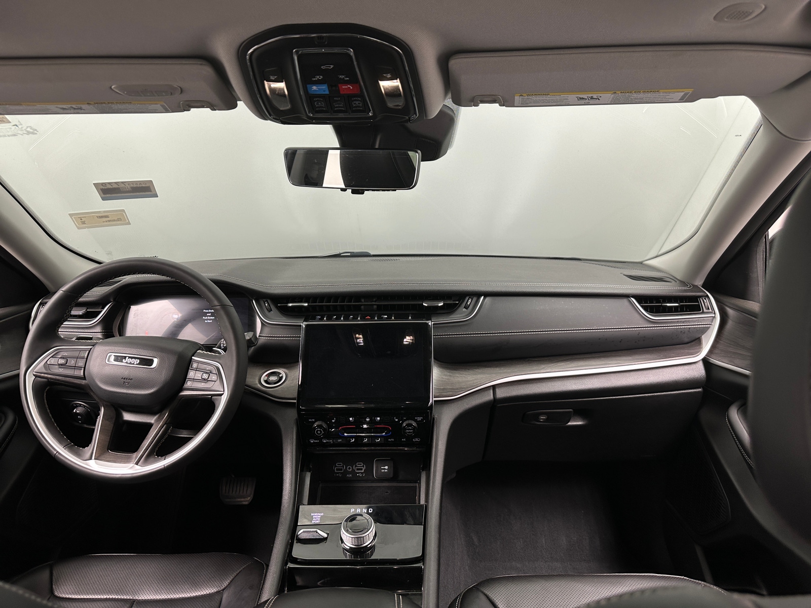 Thumbnail: 2023 Jeep Grand Cherokee L - 2