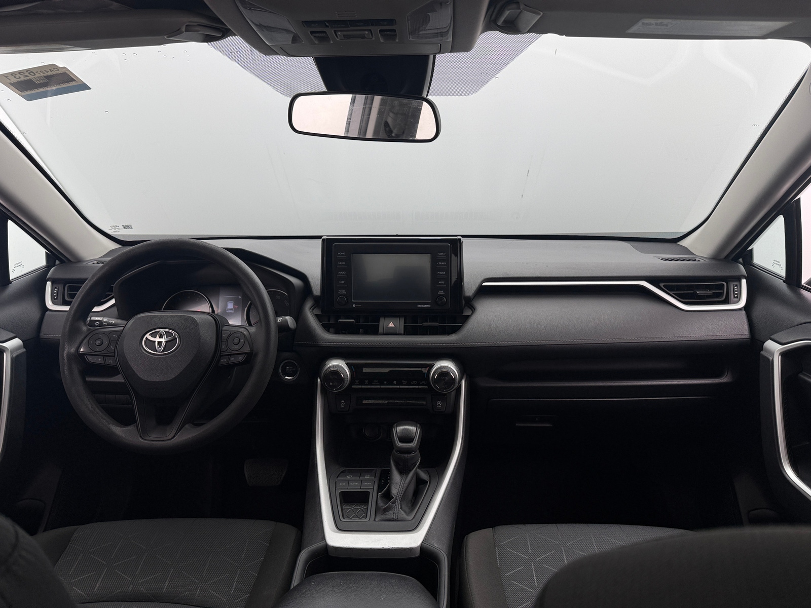 Thumbnail: 2022 Toyota RAV4 - 3