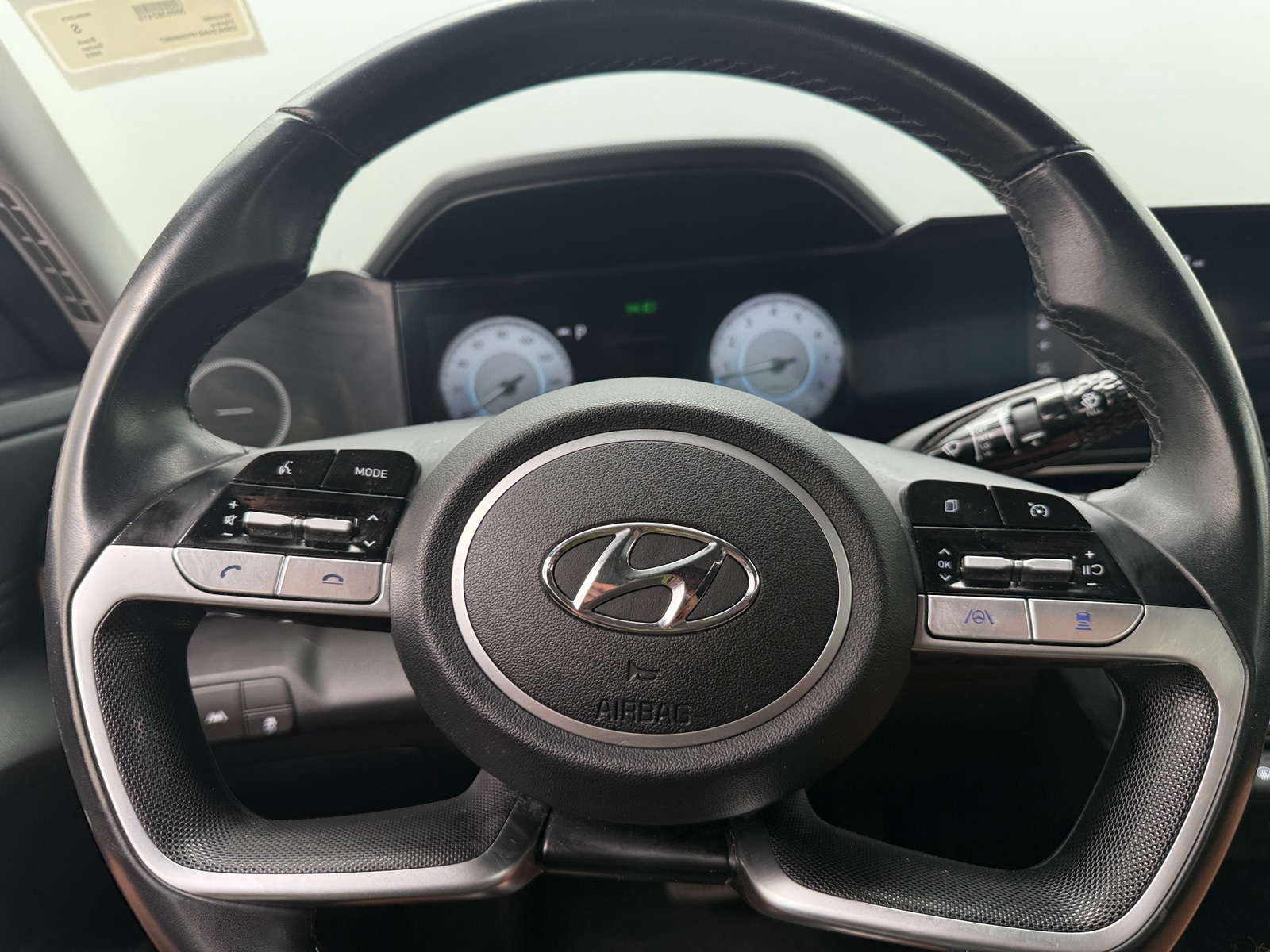 Thumbnail: 2023 Hyundai Elantra - 5
