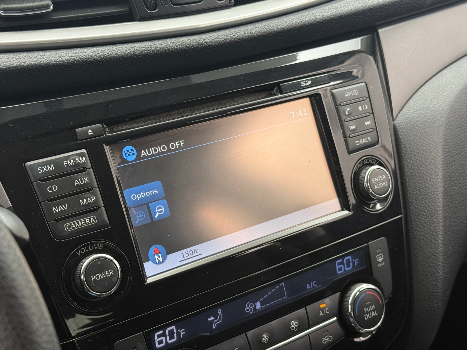 Thumbnail: 2016 Nissan Rogue - 4