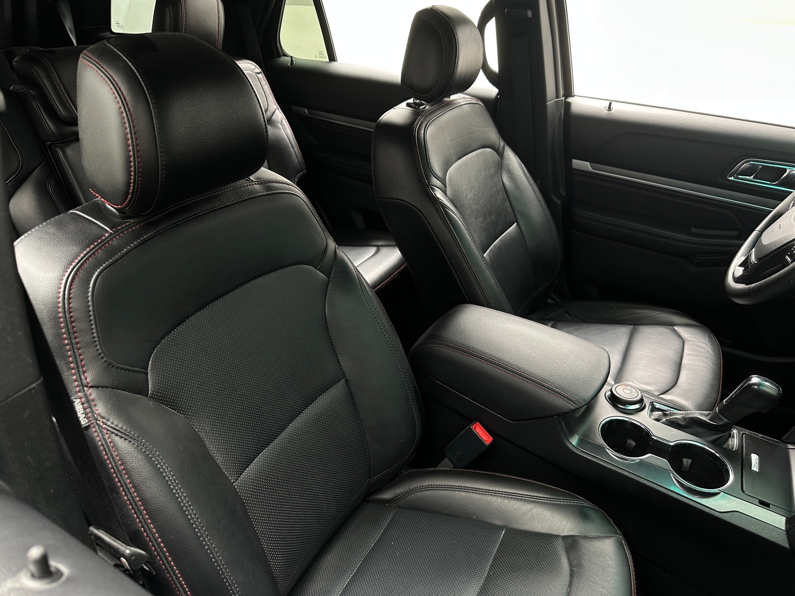 Thumbnail: 2016 Ford Explorer - 2