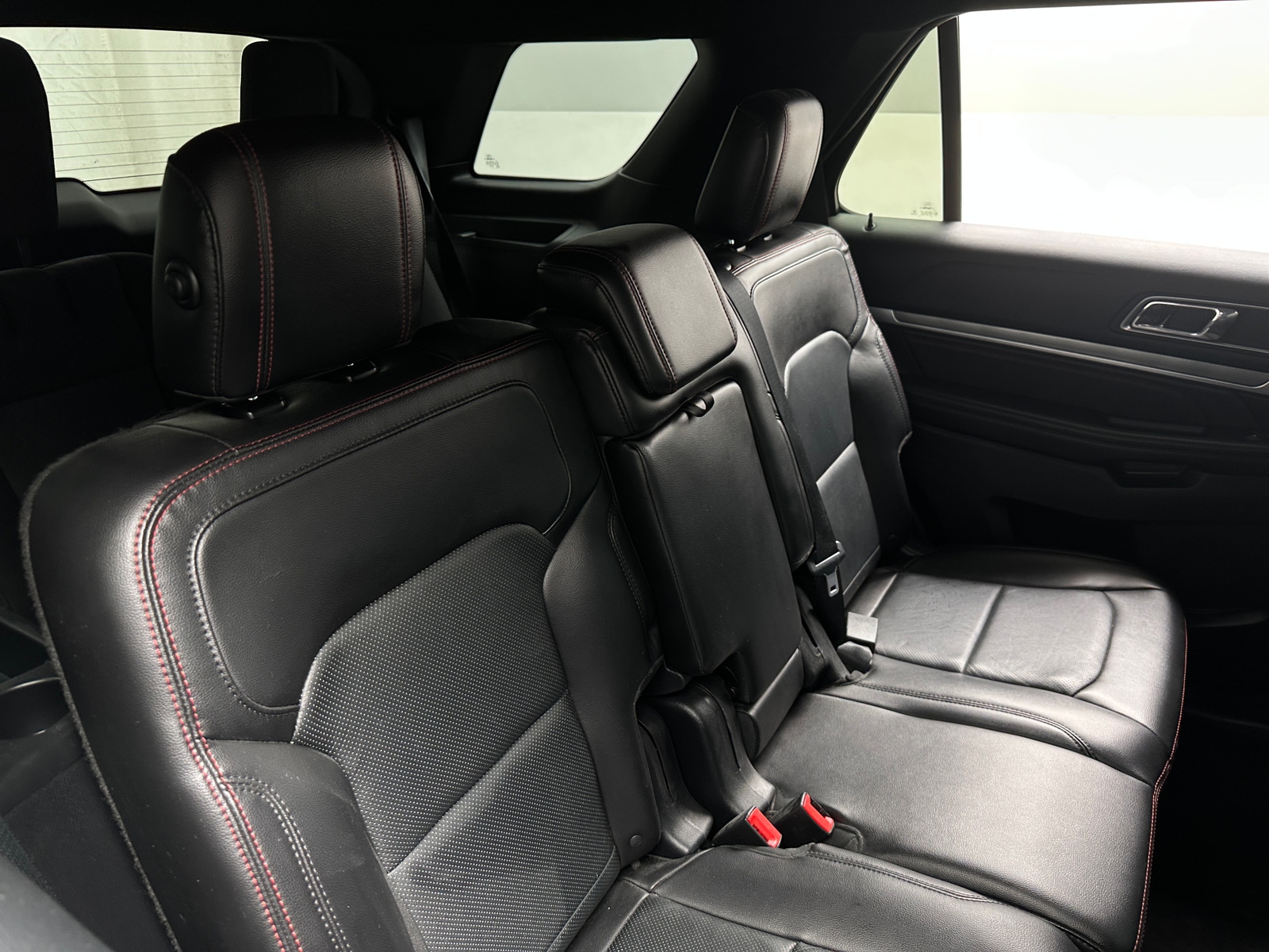 Thumbnail: 2016 Ford Explorer - 6