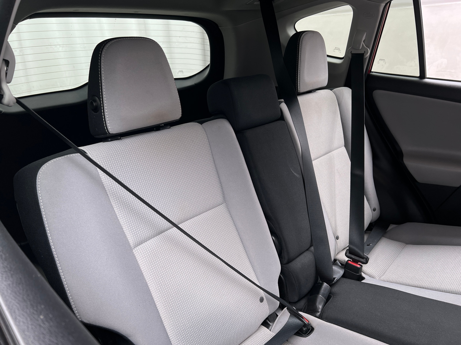 Thumbnail: 2017 Toyota RAV4 - 6