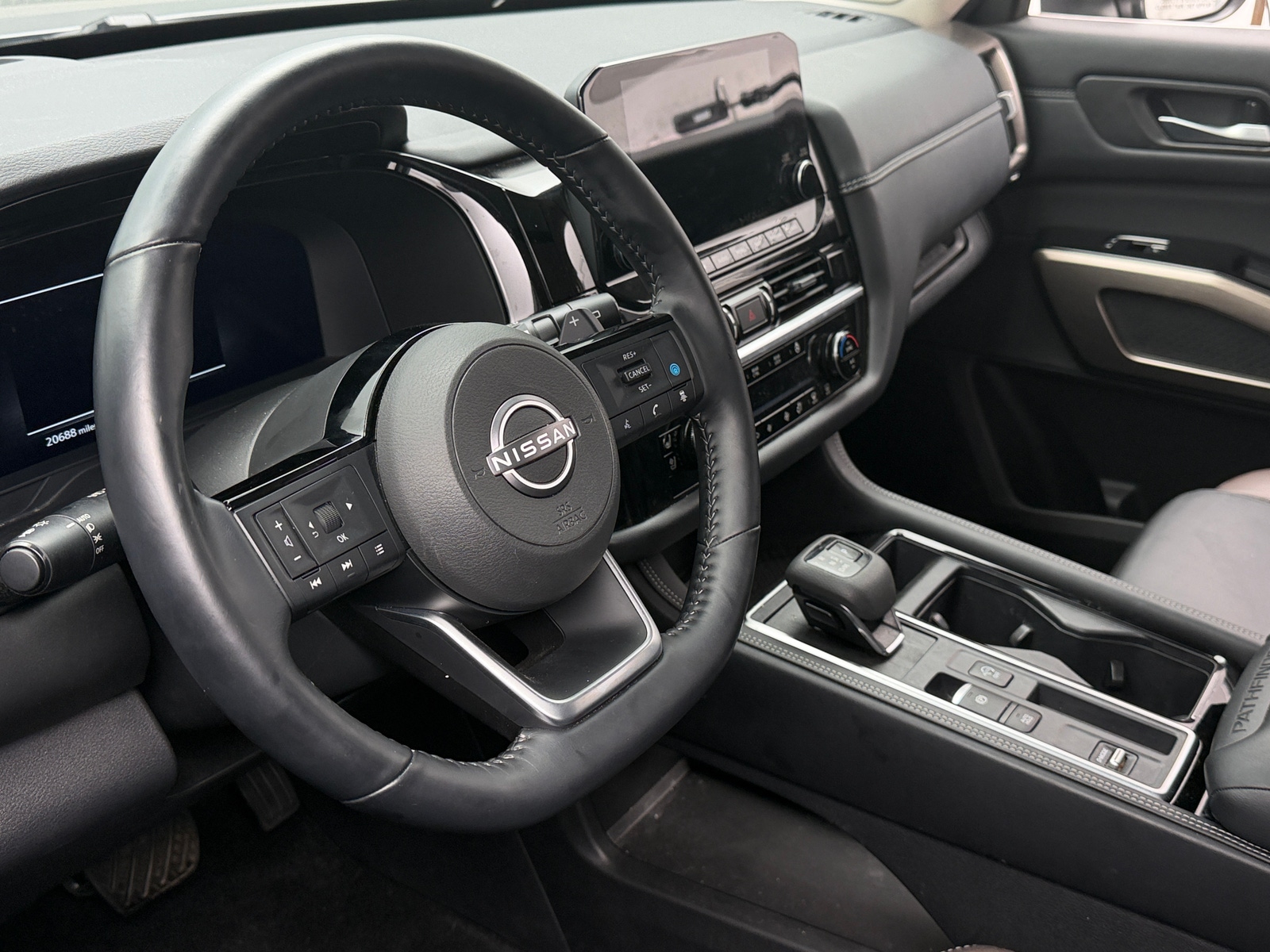 Thumbnail: 2025 Nissan Pathfinder - 4