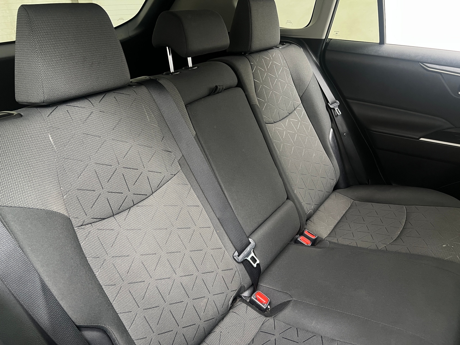 Thumbnail: 2020 Toyota RAV4 - 6