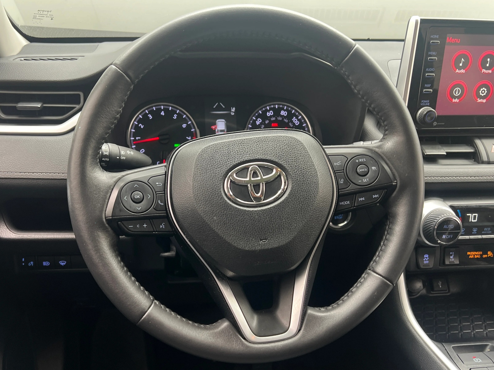 Thumbnail: 2020 Toyota RAV4 - 5