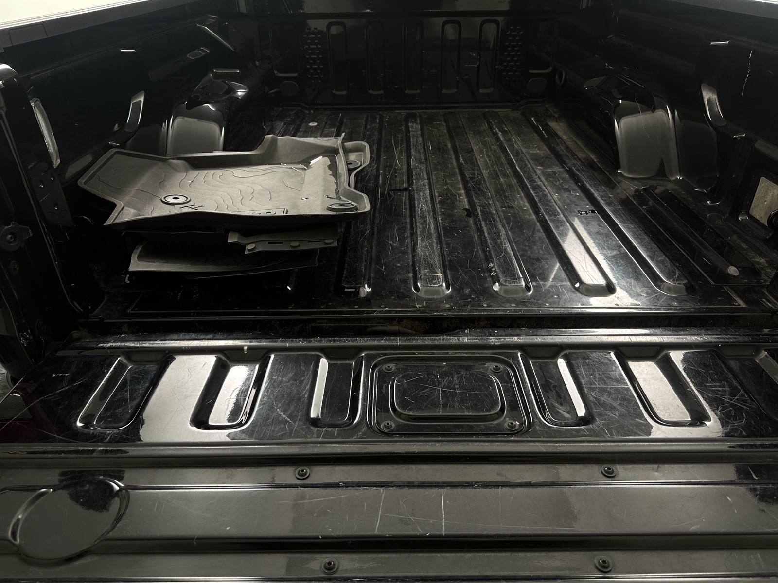 Thumbnail: 2023 Jeep Gladiator - 7