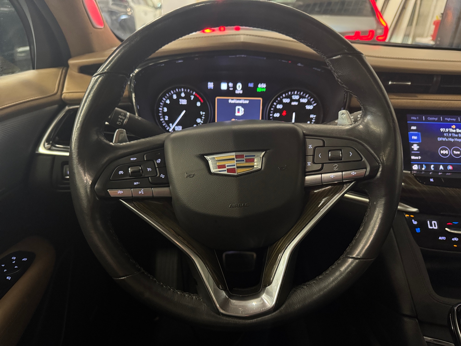 Thumbnail: 2020 Cadillac XT6 - 4
