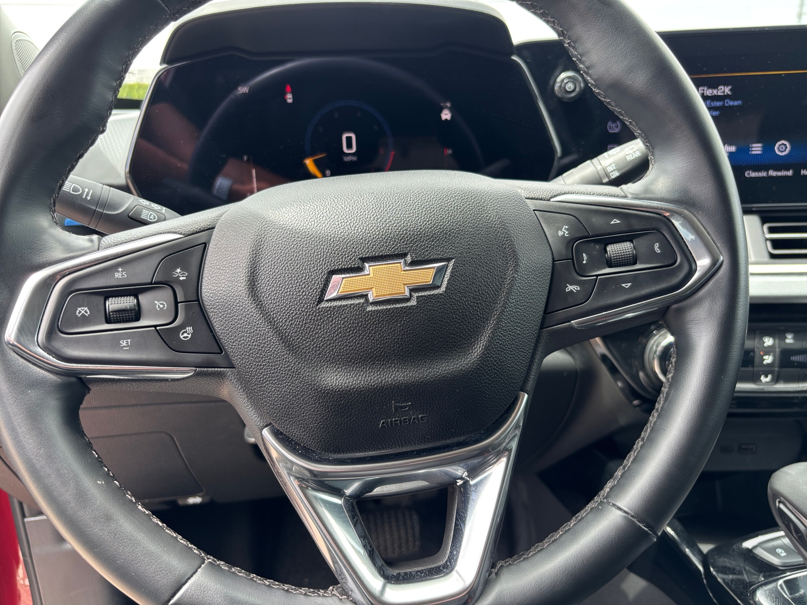Thumbnail: 2025 Chevrolet Trax - 5