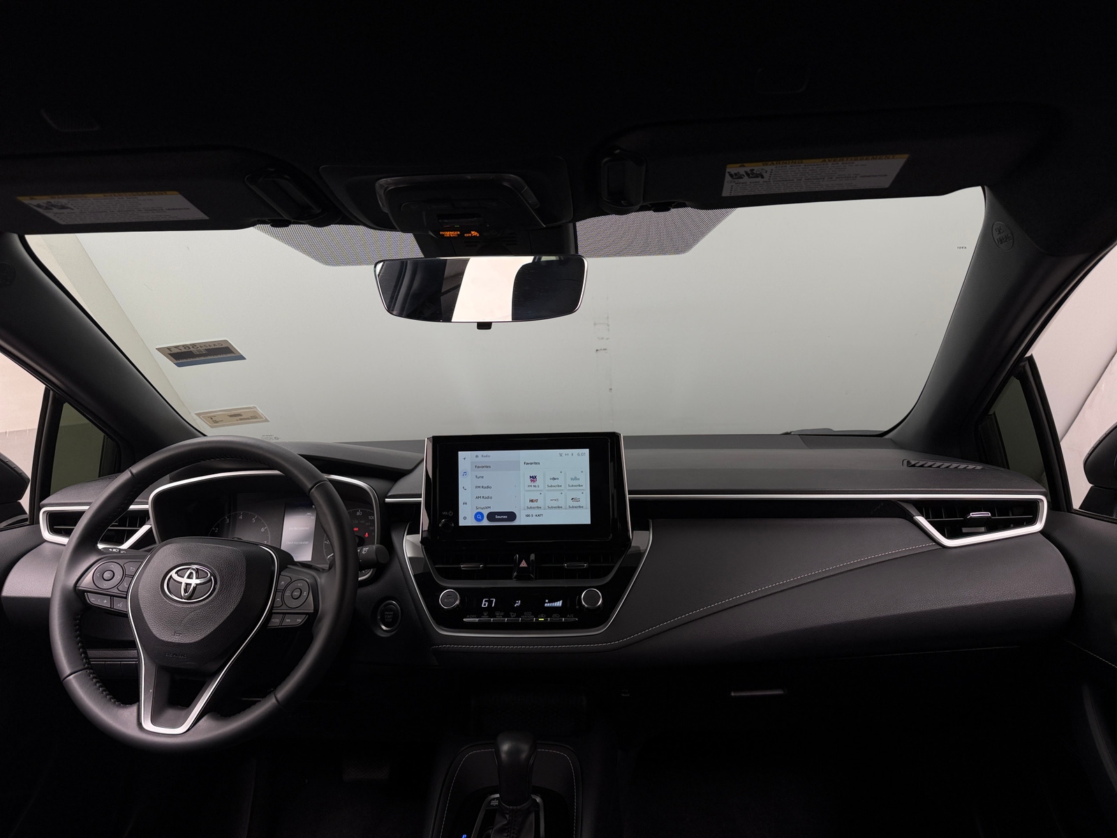 Thumbnail: 2023 Toyota Corolla - 3