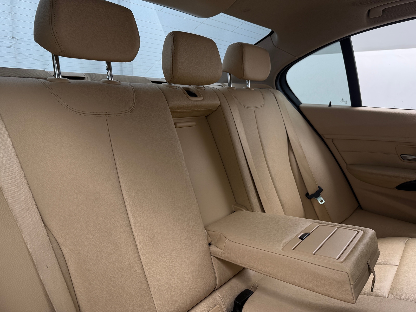 Thumbnail: 2015 BMW 3 Series - 5