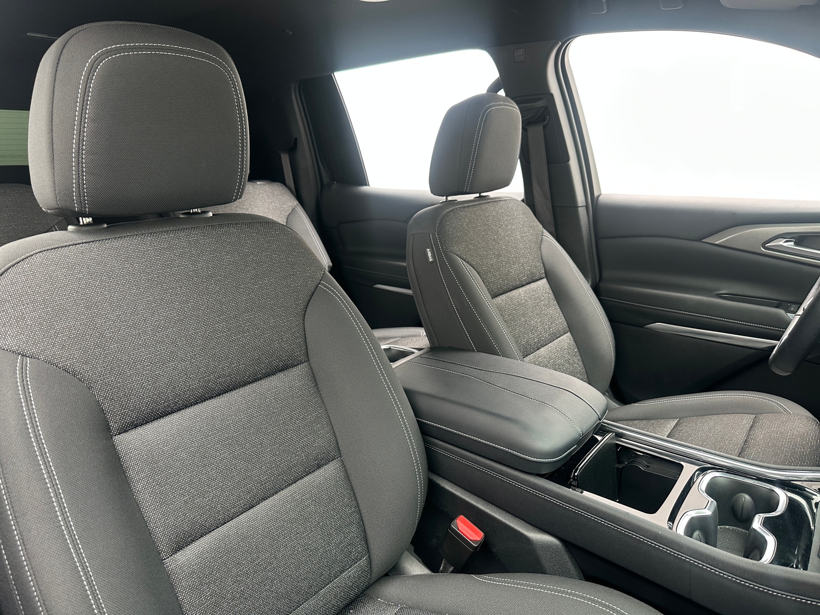 Thumbnail: 2024 Chevrolet Traverse - 2