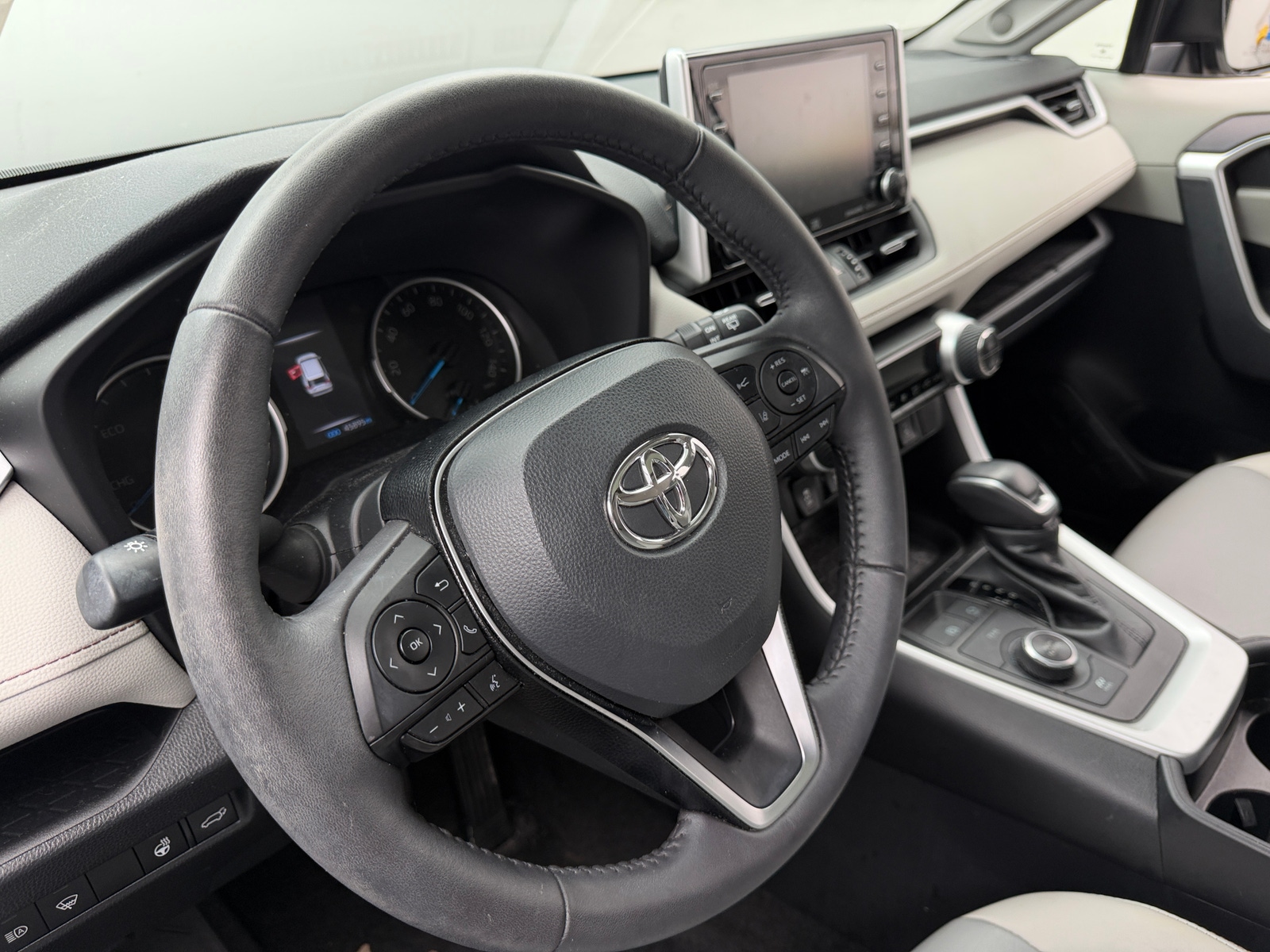 Thumbnail: 2021 Toyota RAV4 - 4