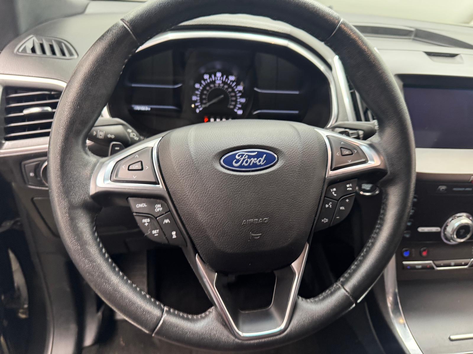 Thumbnail: 2020 Ford Edge - 4