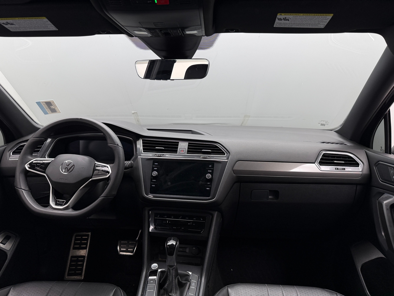 Thumbnail: 2022 Volkswagen Tiguan - 2