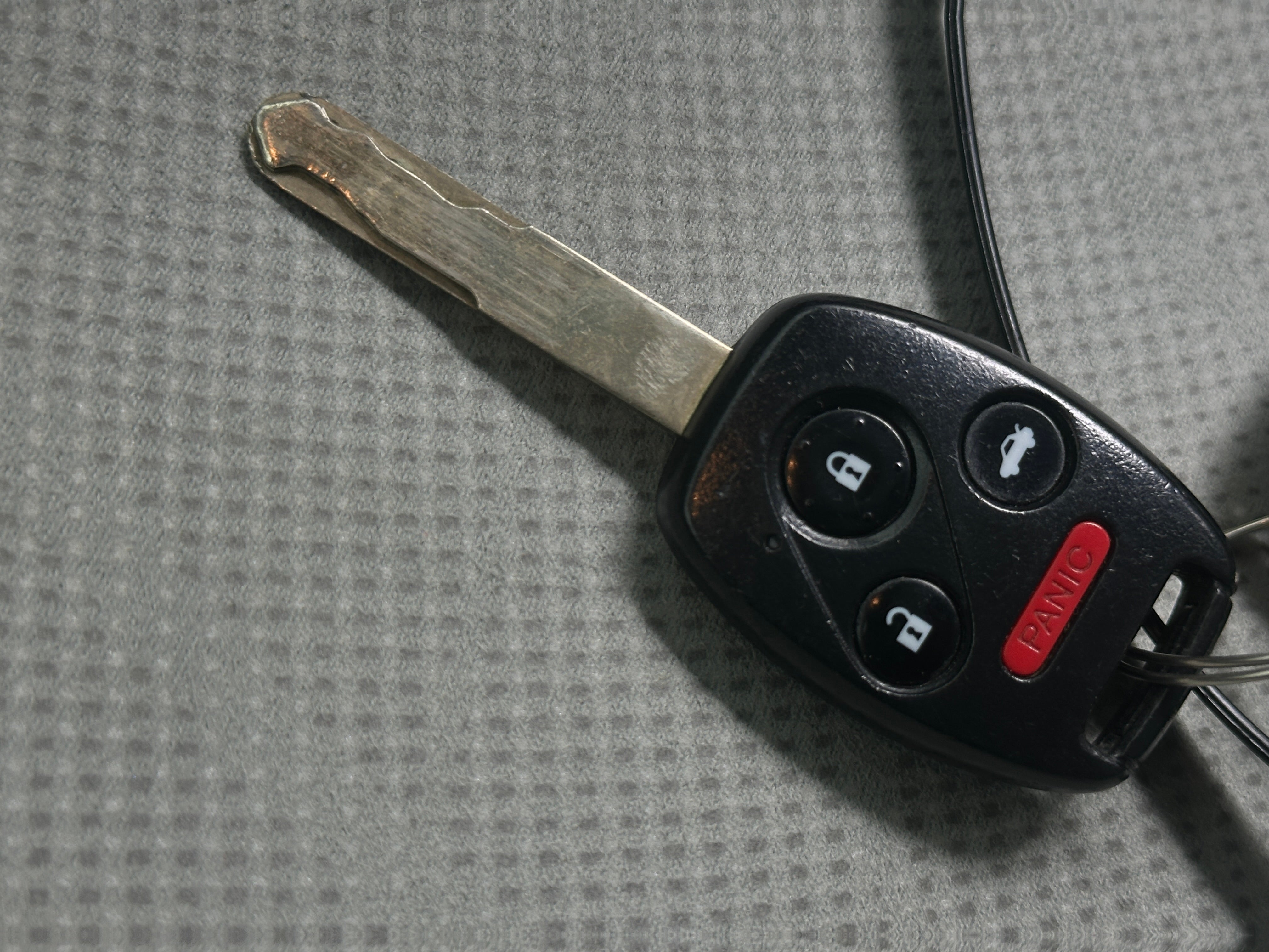 Used 2012 Honda Civic EX with VIN 19XFB2F84CE353477 for sale in Pewaukee, WI