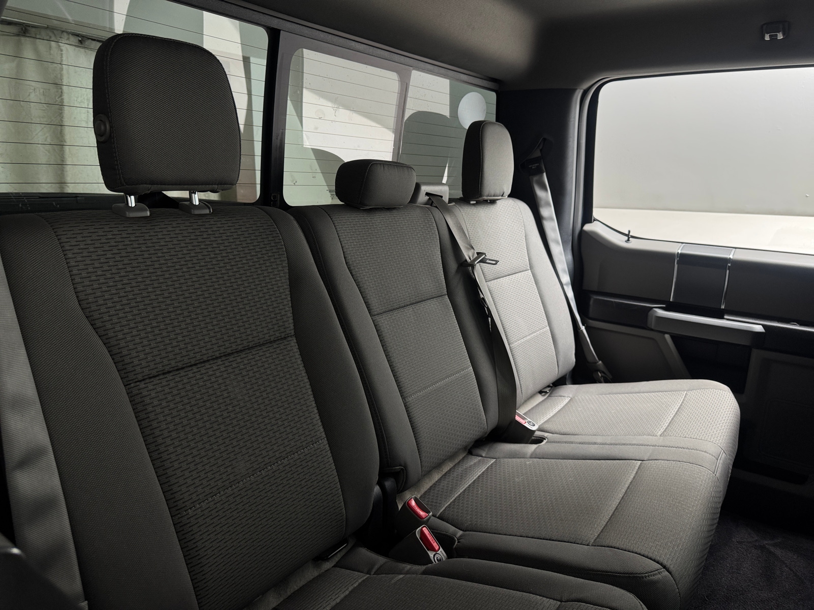 Thumbnail: 2016 Ford Econoline - 6