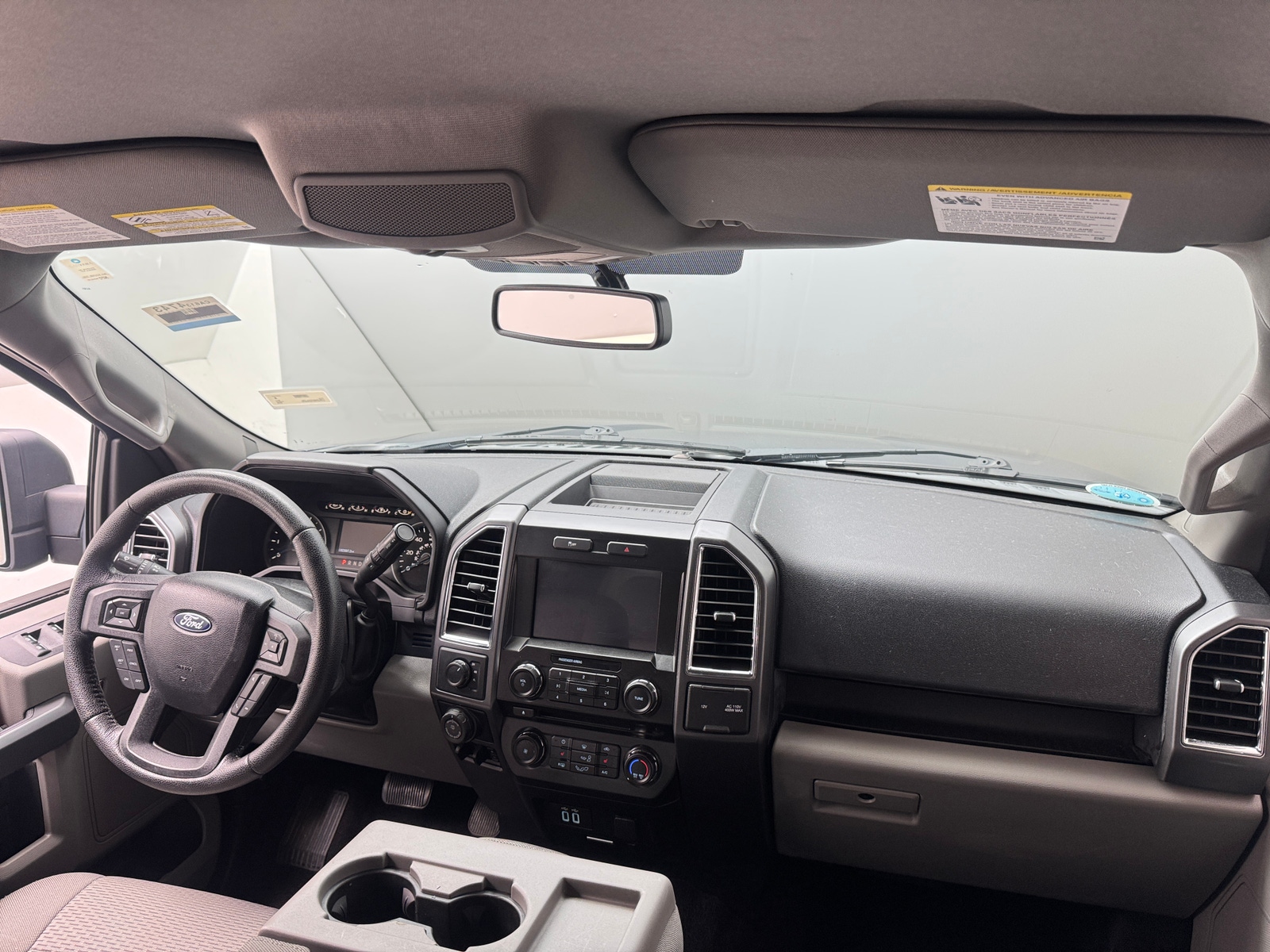 Thumbnail: 2016 Ford Econoline - 3