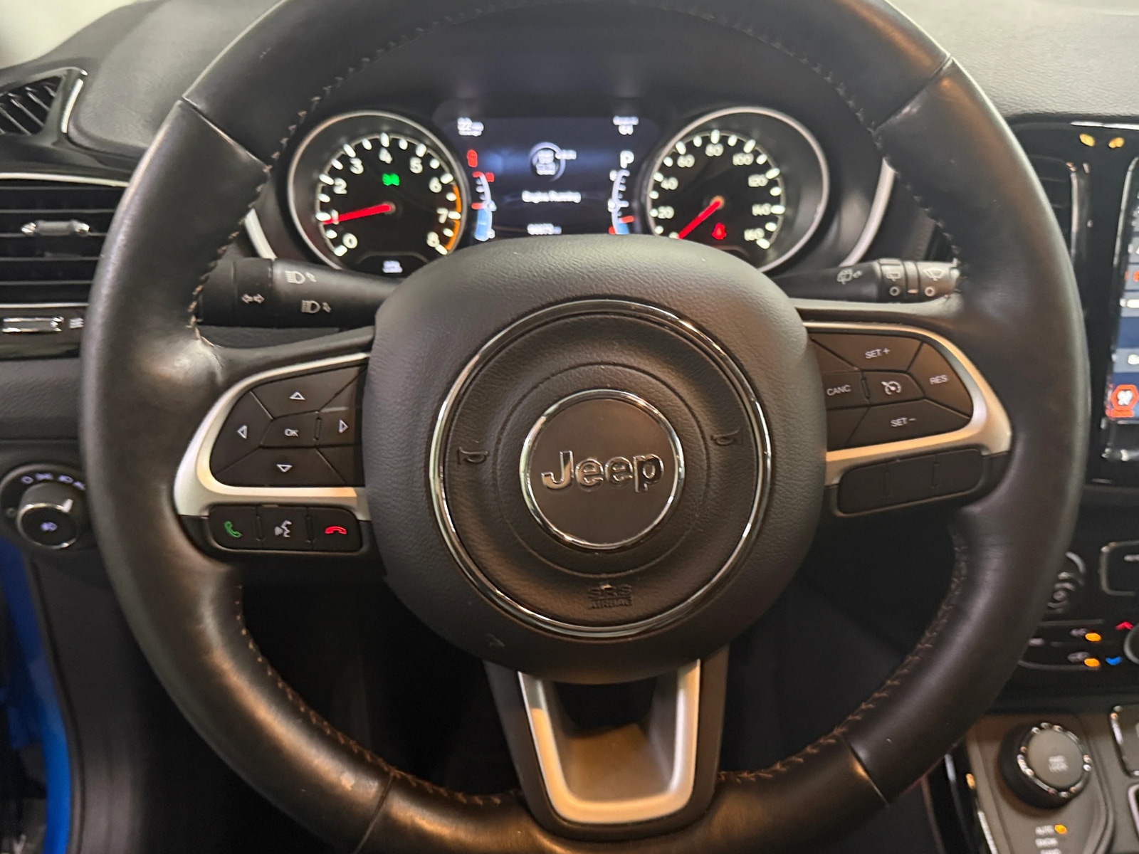 Thumbnail: 2017 Jeep Compass - 4