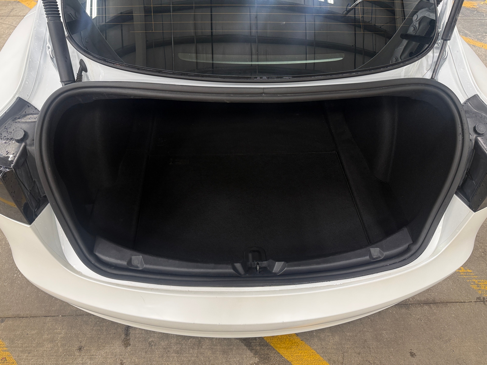 Thumbnail: 2023 Tesla Model 3 - 6