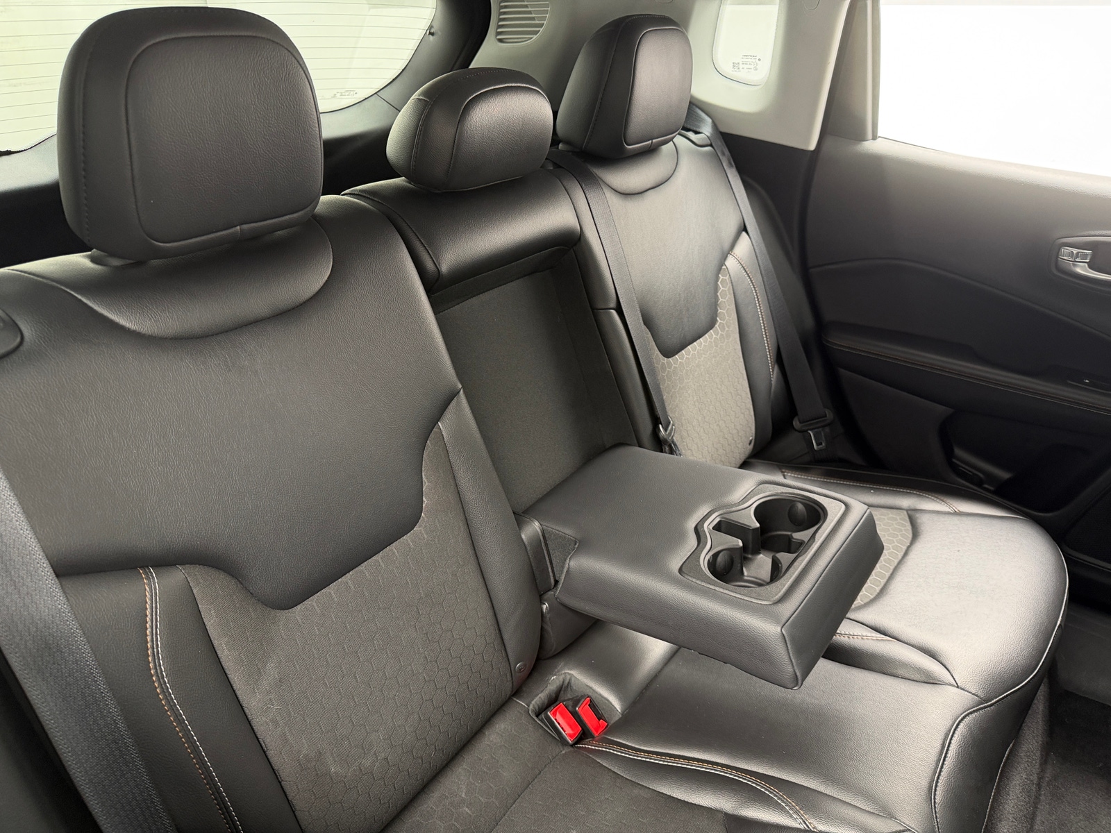 Thumbnail: 2018 Jeep Compass - 6