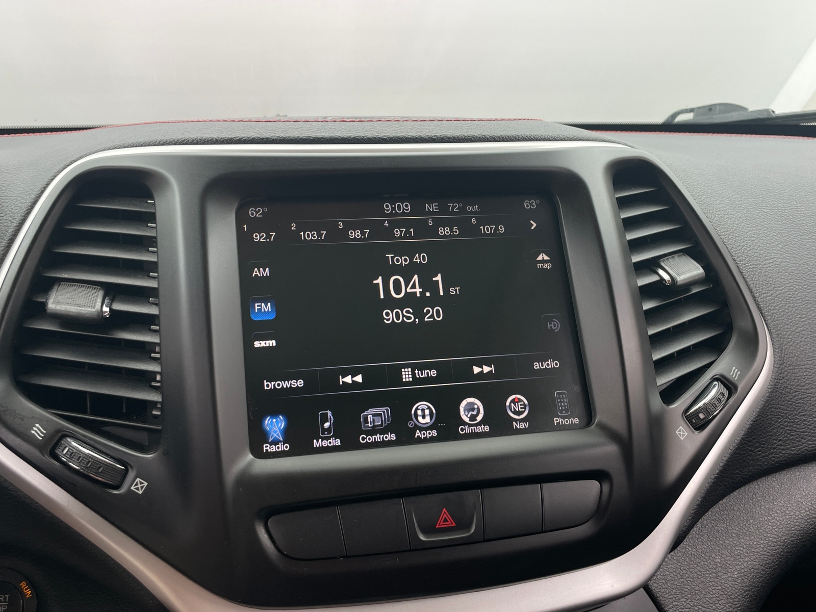 Thumbnail: 2014 Jeep Cherokee - 4