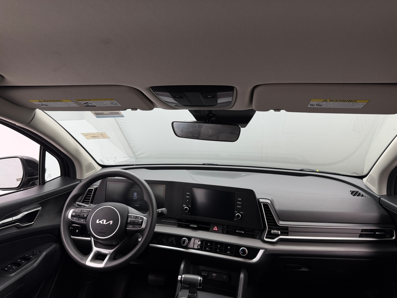 Thumbnail: 2023 Kia Sportage - 3