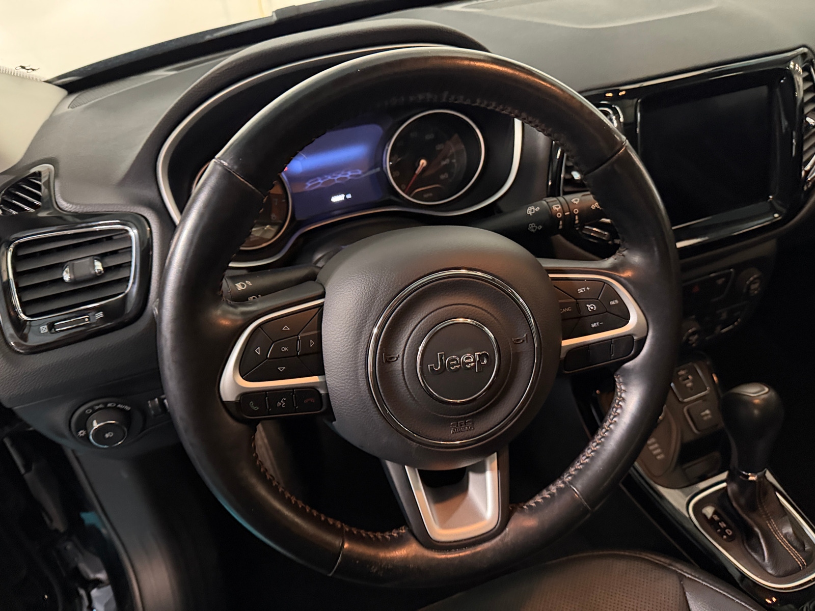 Thumbnail: 2020 Jeep Compass - 4
