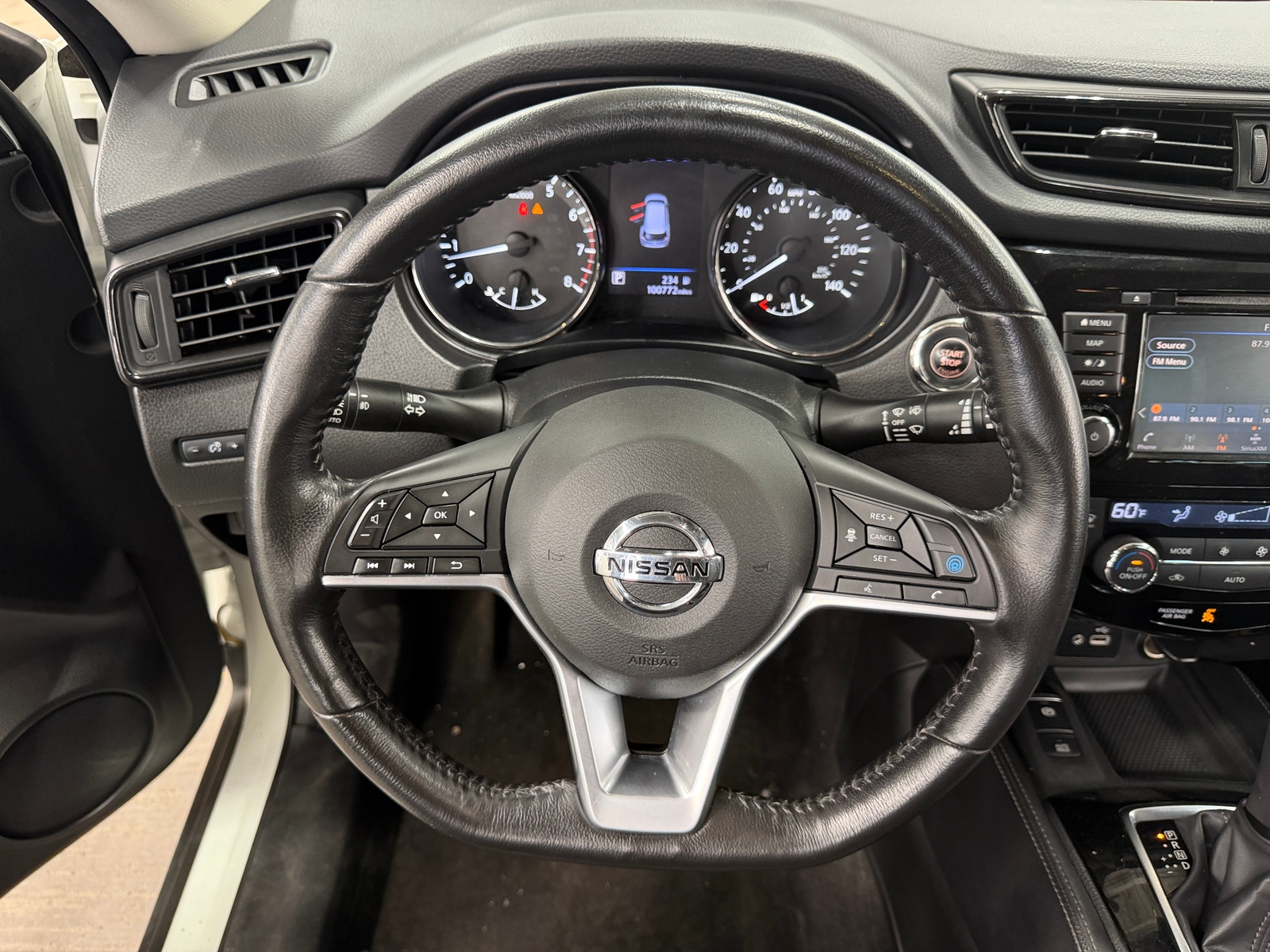 Thumbnail: 2018 Nissan Rogue - 4