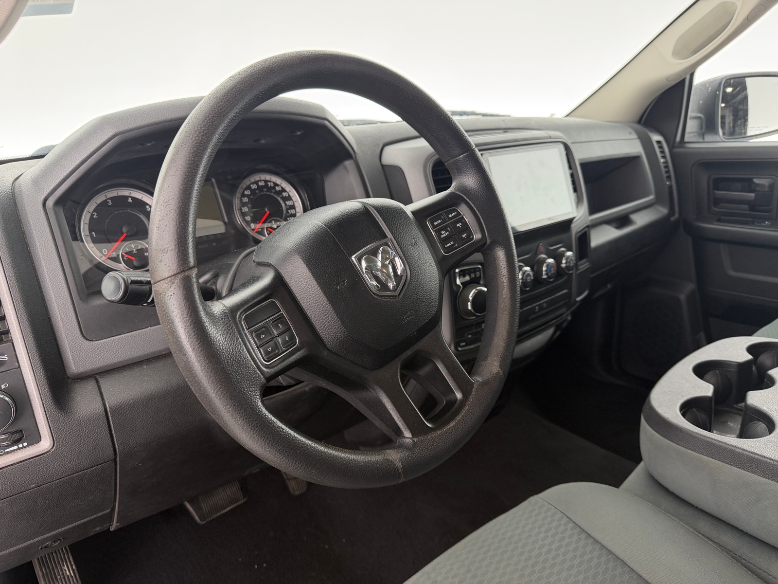 Thumbnail: 2019 RAM 1500 Classic - 5