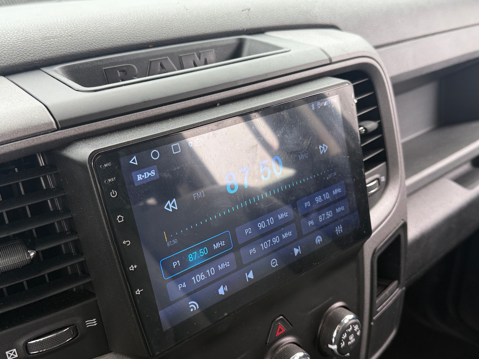 Thumbnail: 2019 RAM 1500 Classic - 4