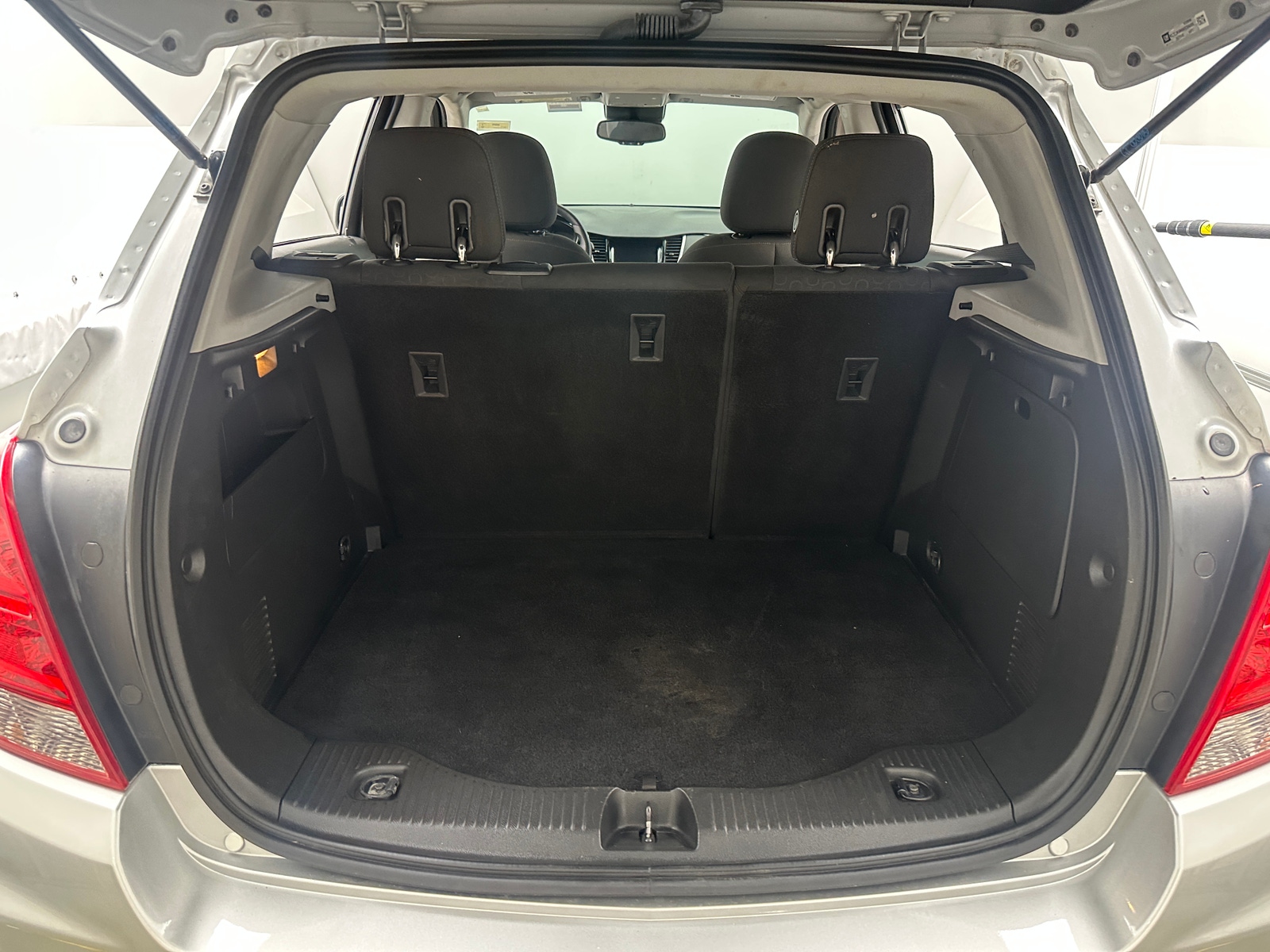 Thumbnail: 2021 Chevrolet Trax - 7