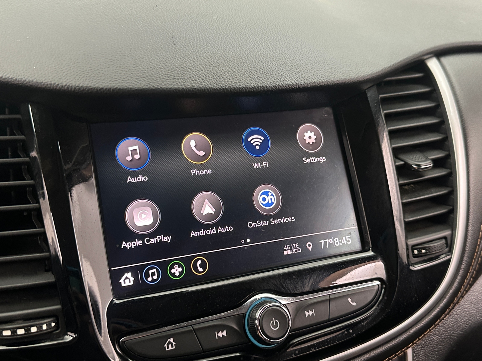 Thumbnail: 2021 Chevrolet Trax - 4