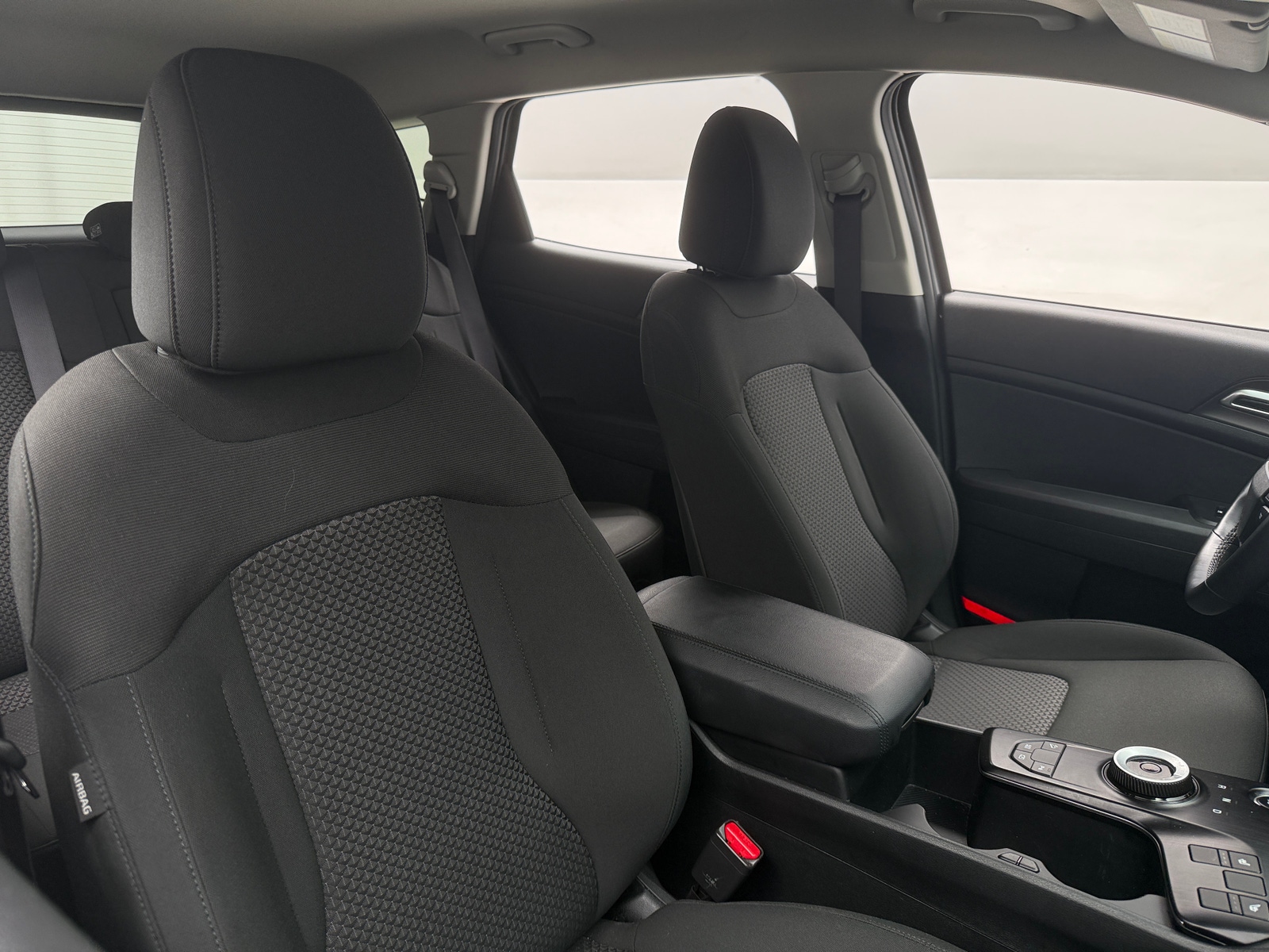 Thumbnail: 2026 Kia Sportage - 2