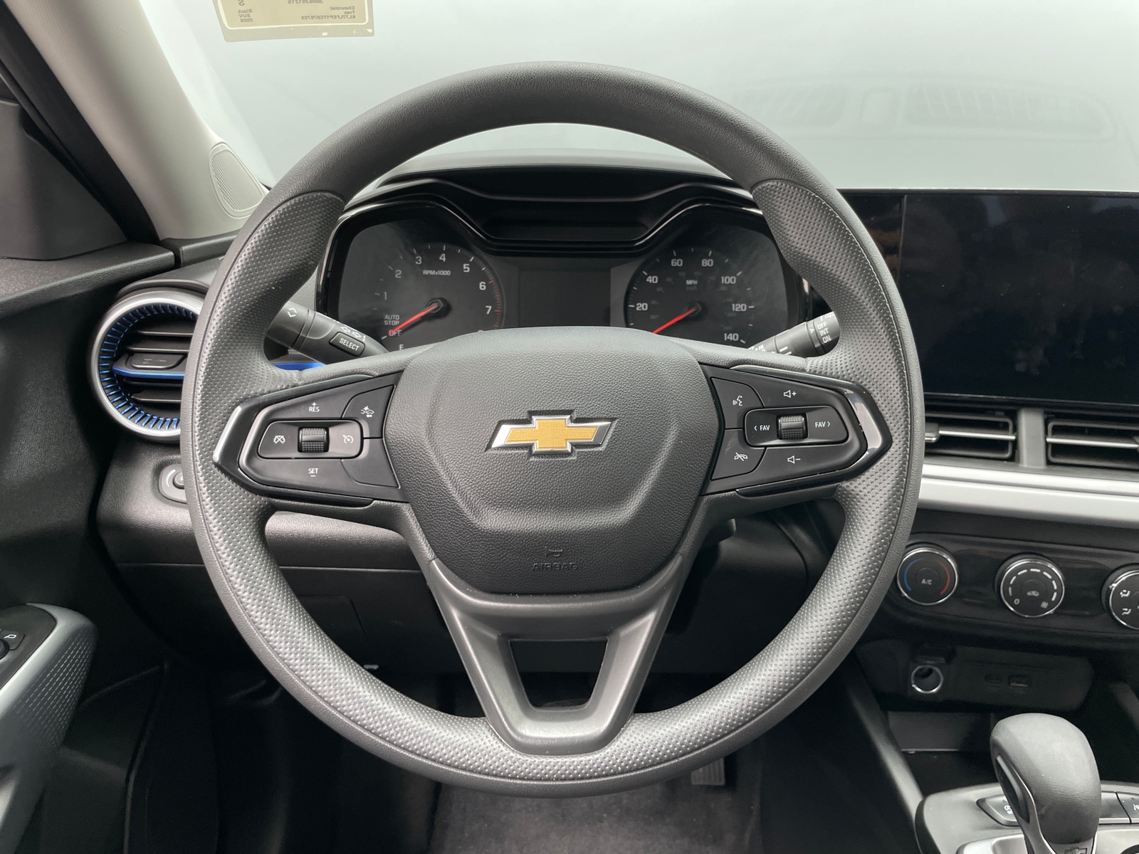Thumbnail: 2026 Chevrolet Trax - 5